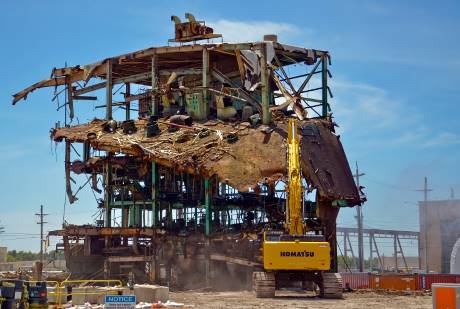 C-420_demolition_(UD_DOE_EM)_460 C-420_demolition_(UD_DOE_EM)_460